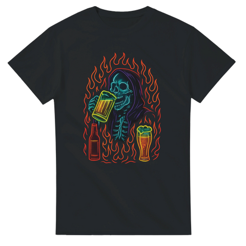 Svart t-shirt med neonfärgad dödsgestalt som dricker öl och eldflammor runtom.