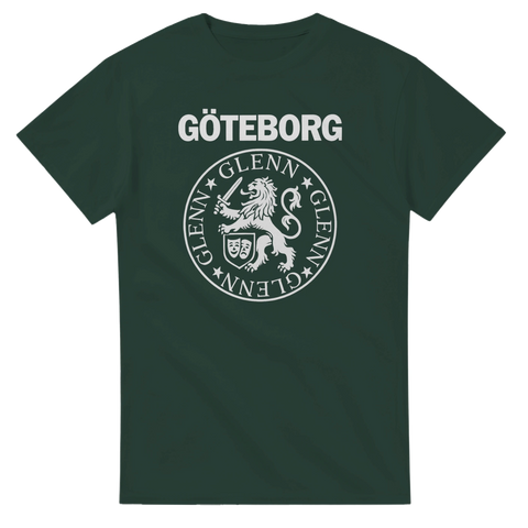 Skogsgrön t-shirt med texten Göteborg och ett emblem med lejon och Glenn i en cirkel.