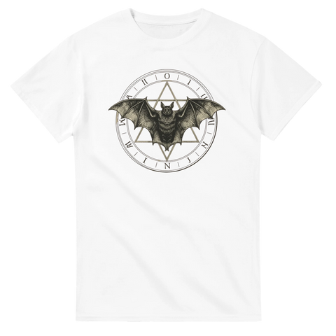 Gothic Bat Sigil t-shirt med fladdermus och symbol – vit
