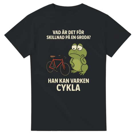Svart t-shirt med textskämtet "Vad är det för skillnad på en groda? Han kan varken cykla!" och en tecknad groda