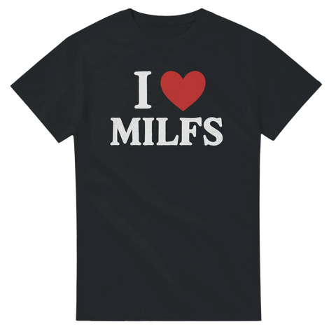 Svart t-shirt med texten I ❤️ MILFS i vit och röd retrostil