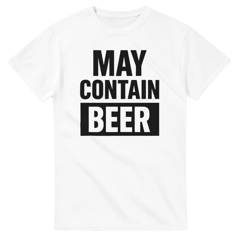 T-shirt med svart texten "MAY CONTAIN BEER" i blockstil