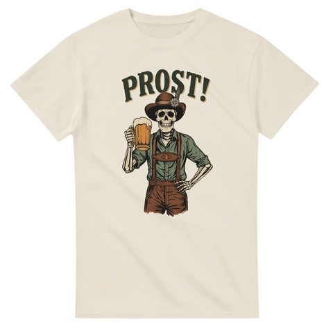Rolig Oktoberfest t-shirt med skelett som skålar och texten PROST