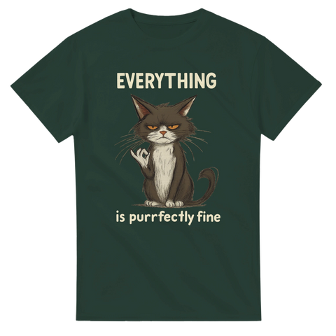 Mörkgrön t-shirt med sur katt och texten “Everything is purrfectly fine”