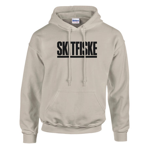 Beige hoodie med svart text "SKITFISKE" i versaler
