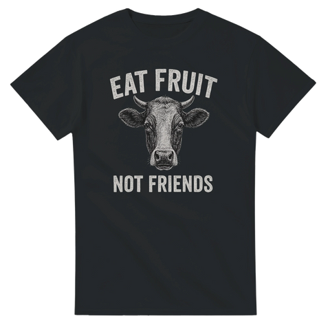 Svart t-shirt med koillustration och texten Eat Fruit Not Friends