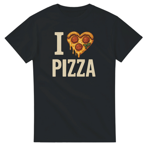 Svart t-shirt med texten I love pizza och ett hjärta format som en pepperonipizza