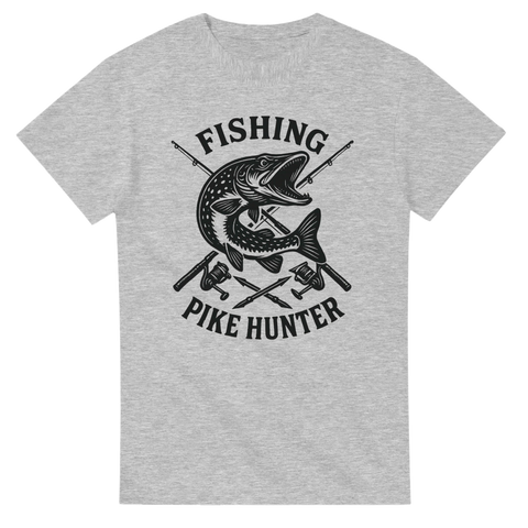 Sportfiske-tshirt med gädda, fiskespön och texten "Fishing Pike Hunter"