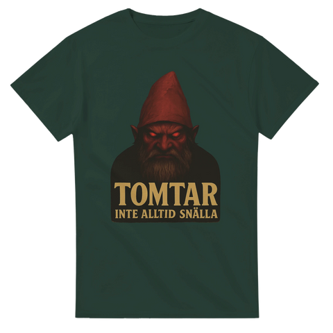 Grön t-shirt med ett hotfullt tomteansikte och texten “Tomtar – Inte alltid snälla”