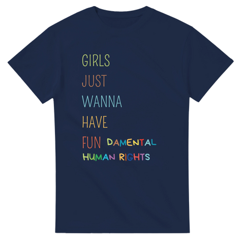 T-shirt med texten "Girls just wanna have FUNdamental human rights" i färgglad stil