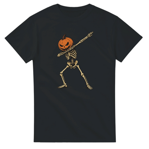 Rolig Halloween t-shirt med skelett och pumpahuvud som dabbar.