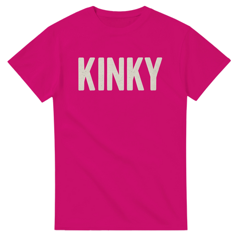 T-shirt med texten KINKY i stora versaler