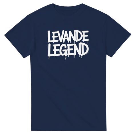 Levande Legend T-shirt med graffitiinspirerad text