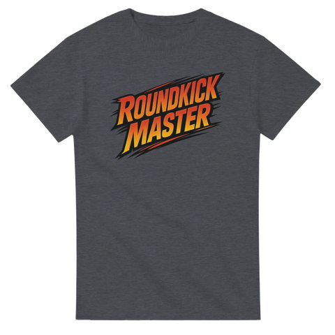 T-shirt med texten Roundkick Master i actionstil