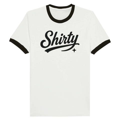 Vit ringer-t-shirt med svart Shirty-logotyp i retrostil