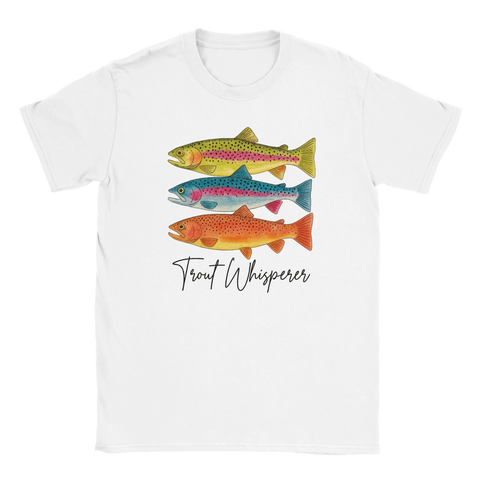 T-shirt med texten Trout Whisperer och fyra färgglada illustrationer av öring