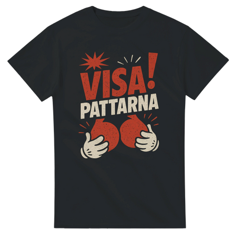 Svart t-shirt med stor text "Visa Pattarna" och retroinspirerad humoristisk design med händer och runda former – perfekt för raggare och festivalhumör