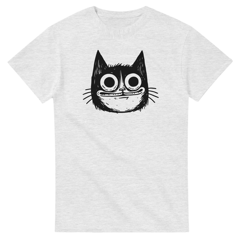 Snygg T-shirt med grafisk illustration av en bredögd katt – humor och stil i ett.