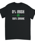 T-shirt med texten 0% Irish 100% Drunk och fyrklöver i St. Patrick’s Day-stil