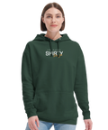 THE ORIGINAL SHIRTY Design" texttryck i vitt och orange på mörkgrön hoodie med dragsko och magficka.
