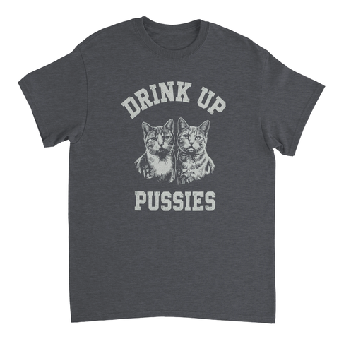 Dubbeltydigt citat med två katter i old-school stil på en mörkgrå t-shirt
