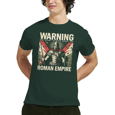 Närbild på t-shirt med romersk soldat och humoristisk text om historia