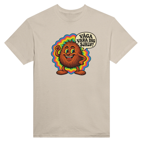 Beige t-shirt med en glad kokosnöt med färgglad bakgrund och texten Våga vara dig själv.