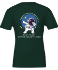 Dabbande astronaut i rymden, "Rebooting Civilisation Elon Musk Space Adventures" på mörkgrön t-shirt.