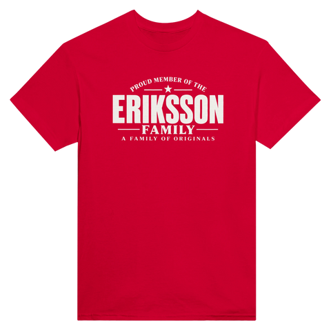 Röd t-shirt med texten Eriksson – A Family of Originals