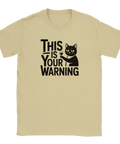 T-shirt med ironisk illustration av katt som dricker vin i beige