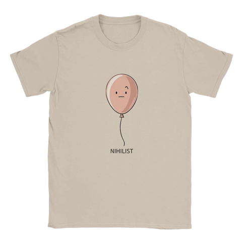 Minimalistisk t-shirt med ironiskt nihilistiskt budskap