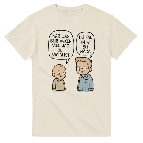 Beige t-shirt med roligt citat-tryck och minimalistisk illustration av två karaktärer