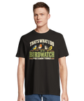 Man bär en grafisk t-shirt med illustration av fåglar och naturtema