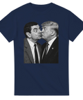 Satirisk t-shirt med humoristiskt motiv av politiskt möte i marinblått