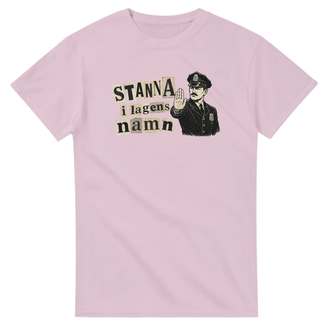 Gammaldags konstapel i svartvit stil på ljusrosa t-shirt