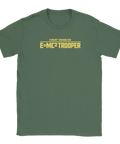 T-shirt med nostalgiskt speltryck och texten Cheat Enabled E=MC2 Trooper