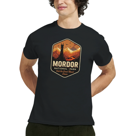 Stilren fantasy-merch med motivet Visit the Great Mount Doom på t-shirt
