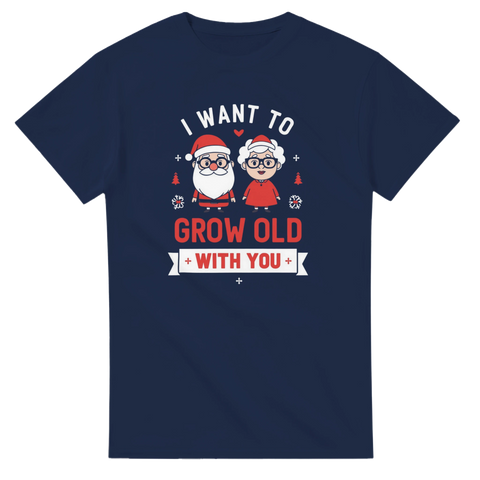 Charmigt motiv av äldre jultomtar med texten Grow old with you – julmotiv