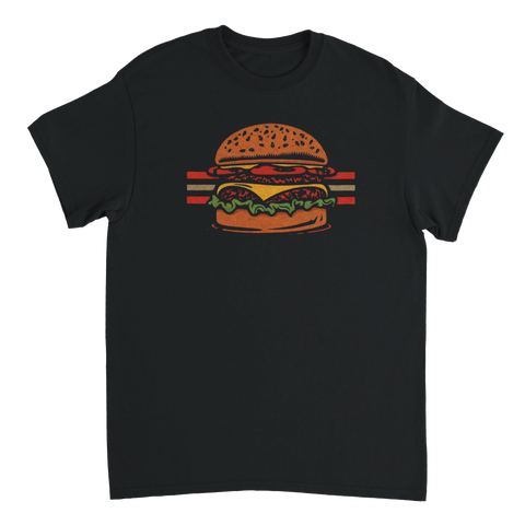 Närbild på vintage burgardesign med textur och ränder på svart t-shirt