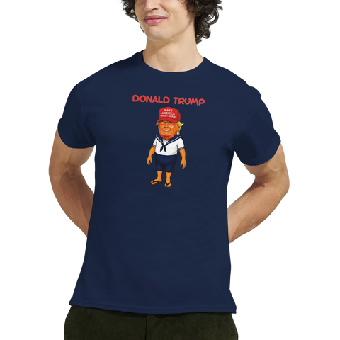 Man bär en marinblå t-shirt med Donald Trump karikatyr och text