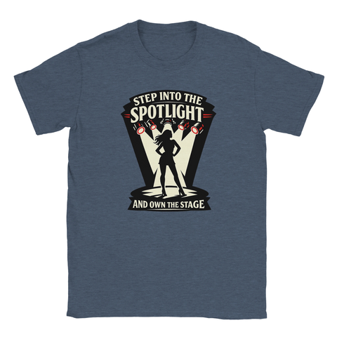 Step into the Spotlight" retro-tryck med silhuett av kvinna på scen, marinblå t-shirt.