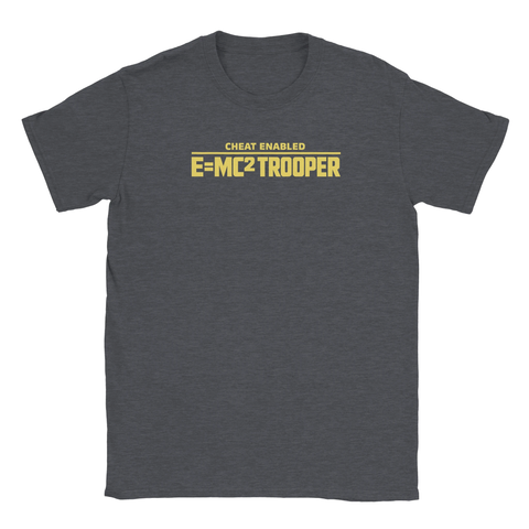 Mörkgrå melerad t-shirt med minimalistisk textdesign för PC-spelare