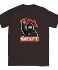 Mörkbrun t-shirt med kaxig statement-design inspirerad av politisk affischkonst