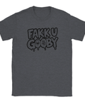 Mörkgrå t-shirt med ett kaxigt och ironiskt grafiskt textmotiv