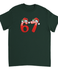 Humoristiskt julmotiv med siffran 67 och tomteluvor – mörkgrön t-shirt