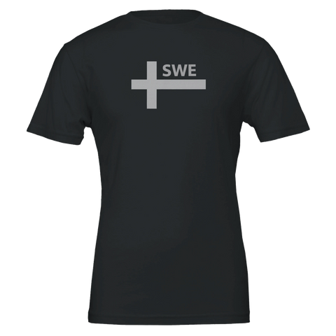 Minimalistisk t-shirt med grått kors och texten SWE på svart bakgrund