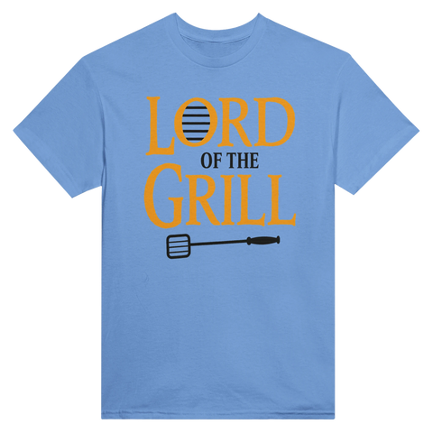 Lord of the Grill" text med grillspade på ljusblå t-shirt, humoristisk grilldesign.