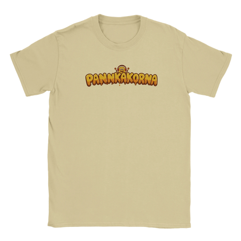 Detaljbild av trycket på en beige t-shirt för herrar.