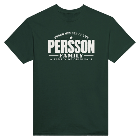 Mörkgrön t-shirt med texten Persson – A Family of Originals