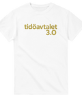 Stilren vit t-shirt med guldtexten Tidöavtalet 3.0 – svensk design